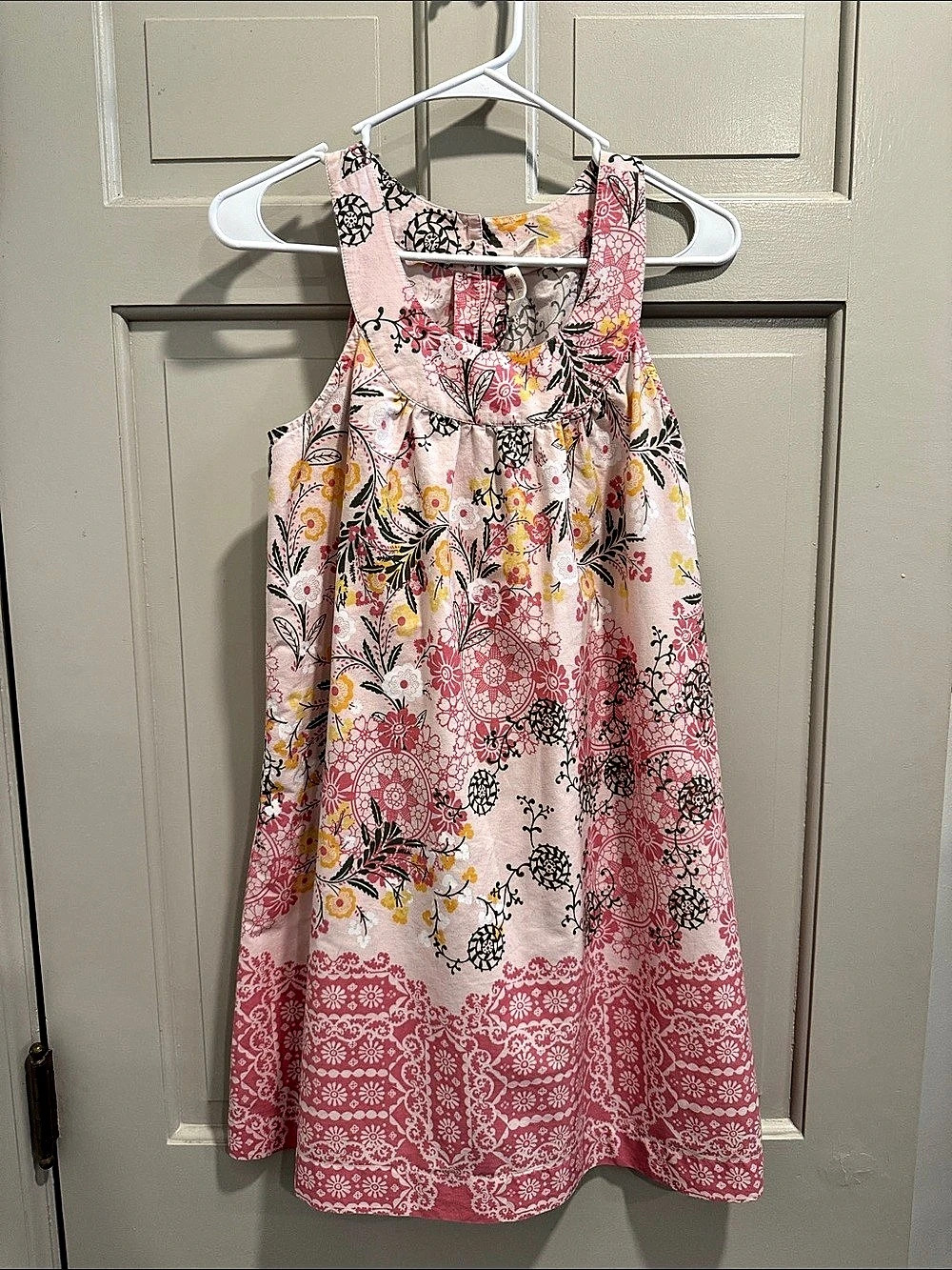 Red Camel Girls Floral Dress Size 5 Like New